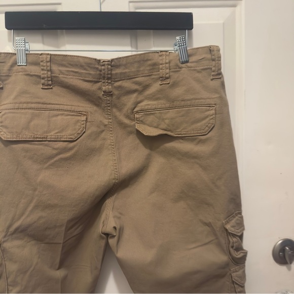 Wrangler Men's Khaki Cargo Pants - Picture 6 of 8